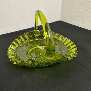 Vintage Green Glass Basket with Handle – Ruffled Edge & Grape Leaf Pattern